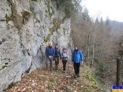 CHÂTEAU LARRON 1250 m (Bauges)