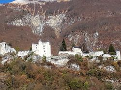 Saint-Pierre-d'Albigny (Tour de)